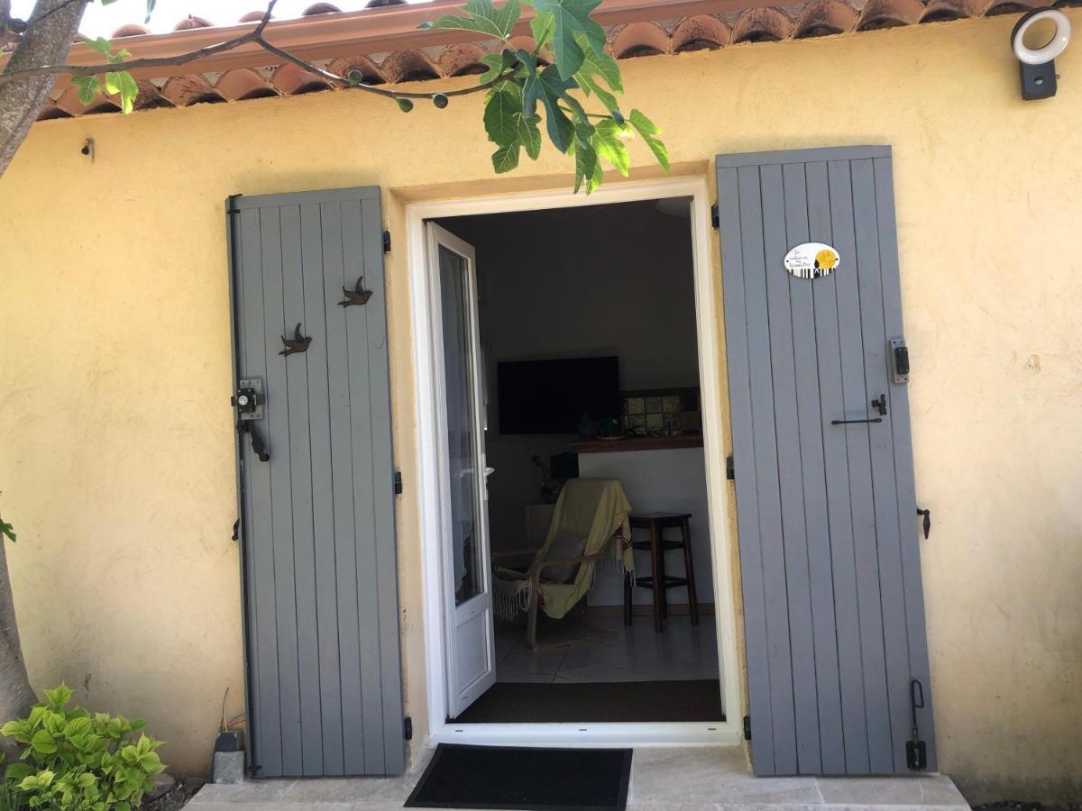 Le Cabanon Des Hirondelles Villa Villecroze Exterior photo