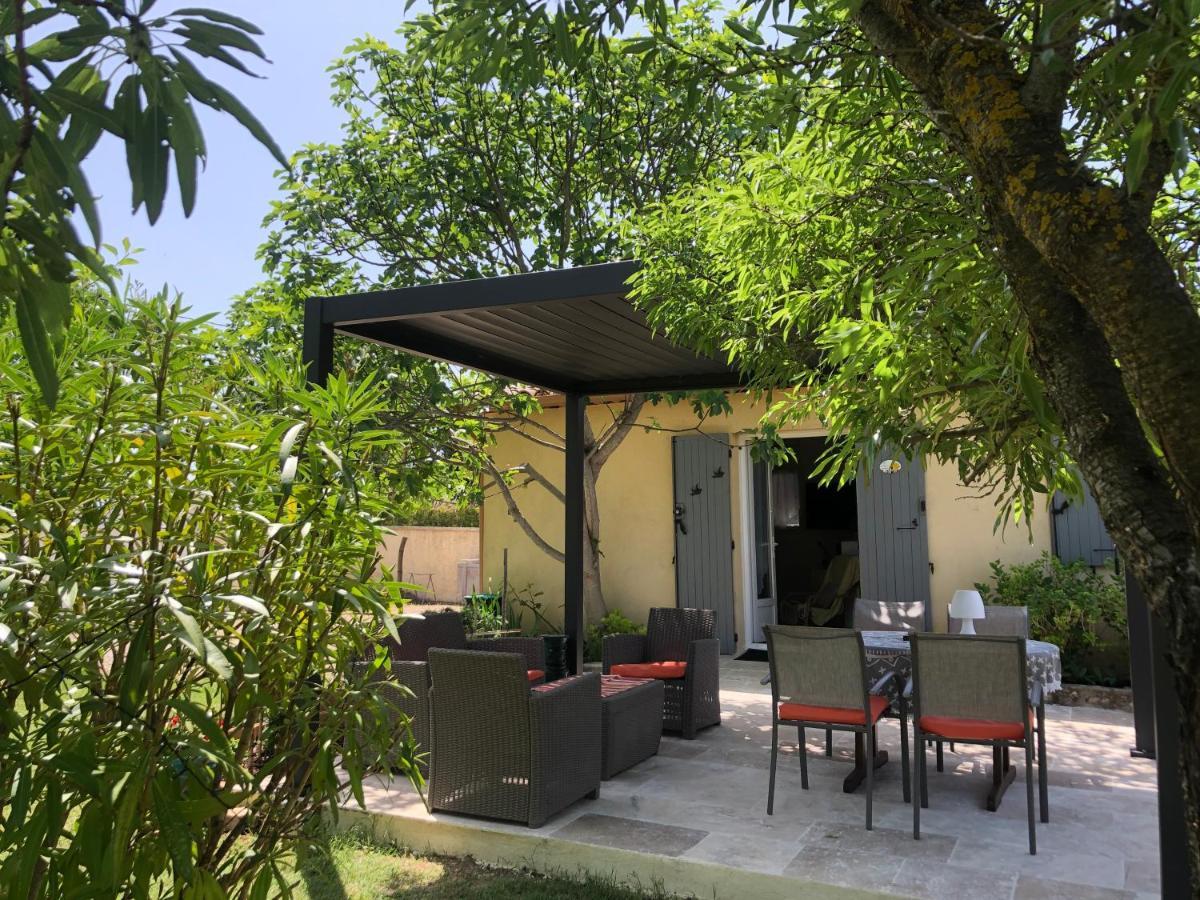 Le Cabanon Des Hirondelles Villa Villecroze Exterior photo